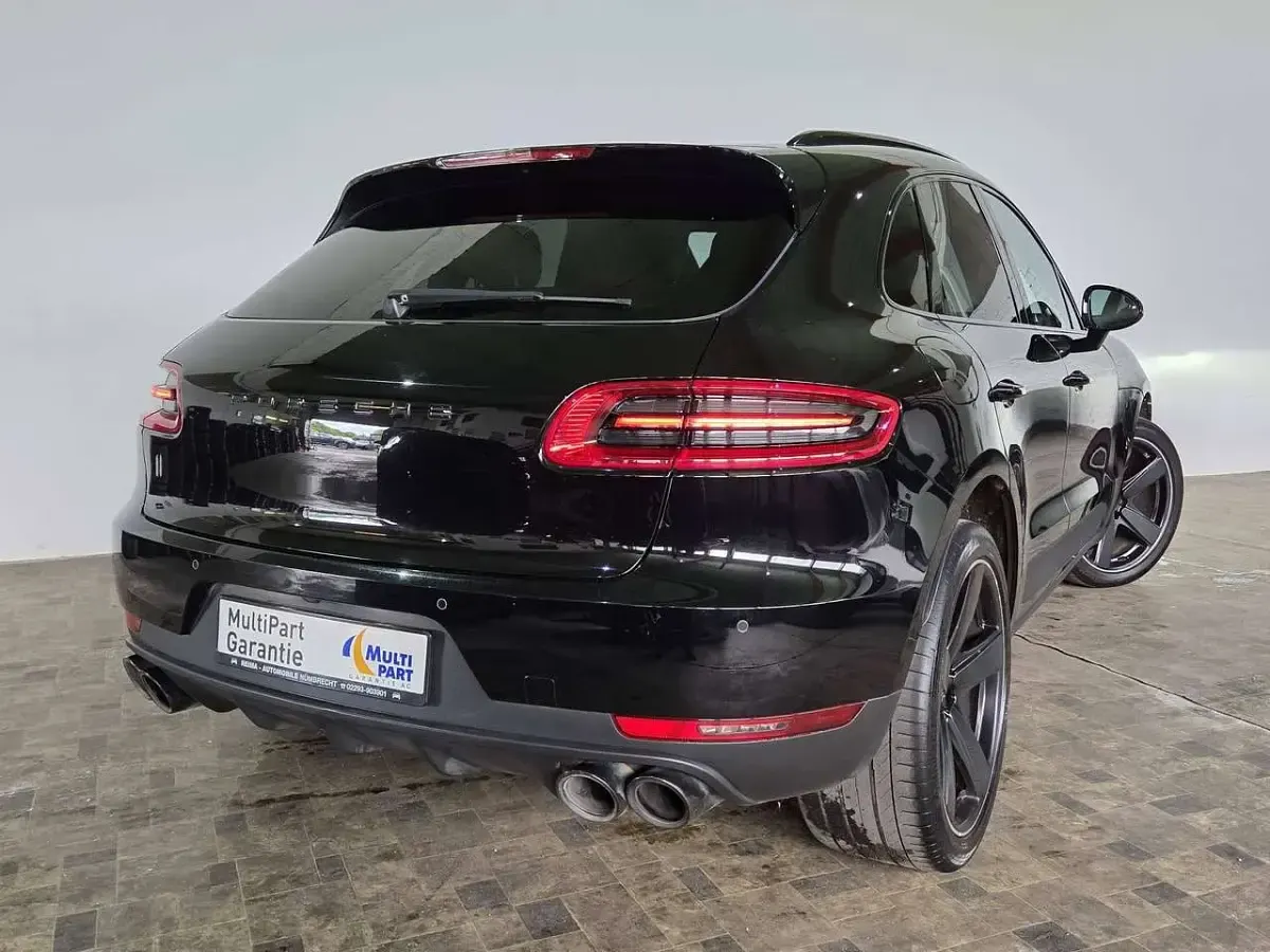 Gebraucht Porsche Macan 252 PS (185 kW) 2018 Schwarz SUV