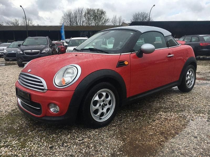 Gebraucht Mini Cooper 122 PS (89 kW) 2012 Rot Kleinwagen