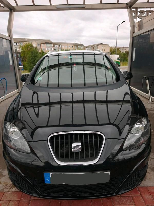 Gebraucht Seat Altea XL Style 140 PS (102 kW) 2012 Schwarz Van / Kleinbus