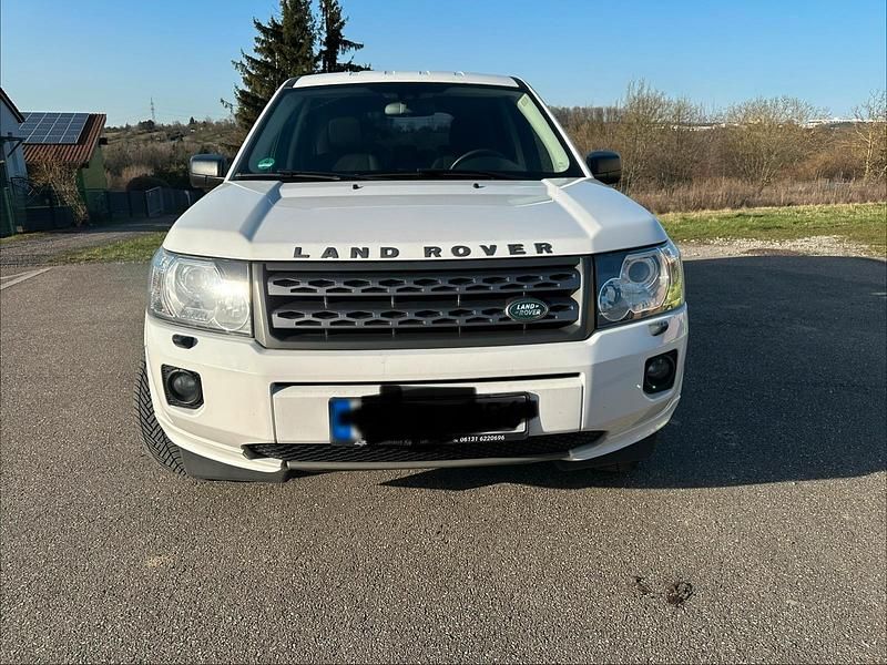 Gebraucht Land Rover Freelander 2 150 PS (110 kW) 2012 Weiß SUV
