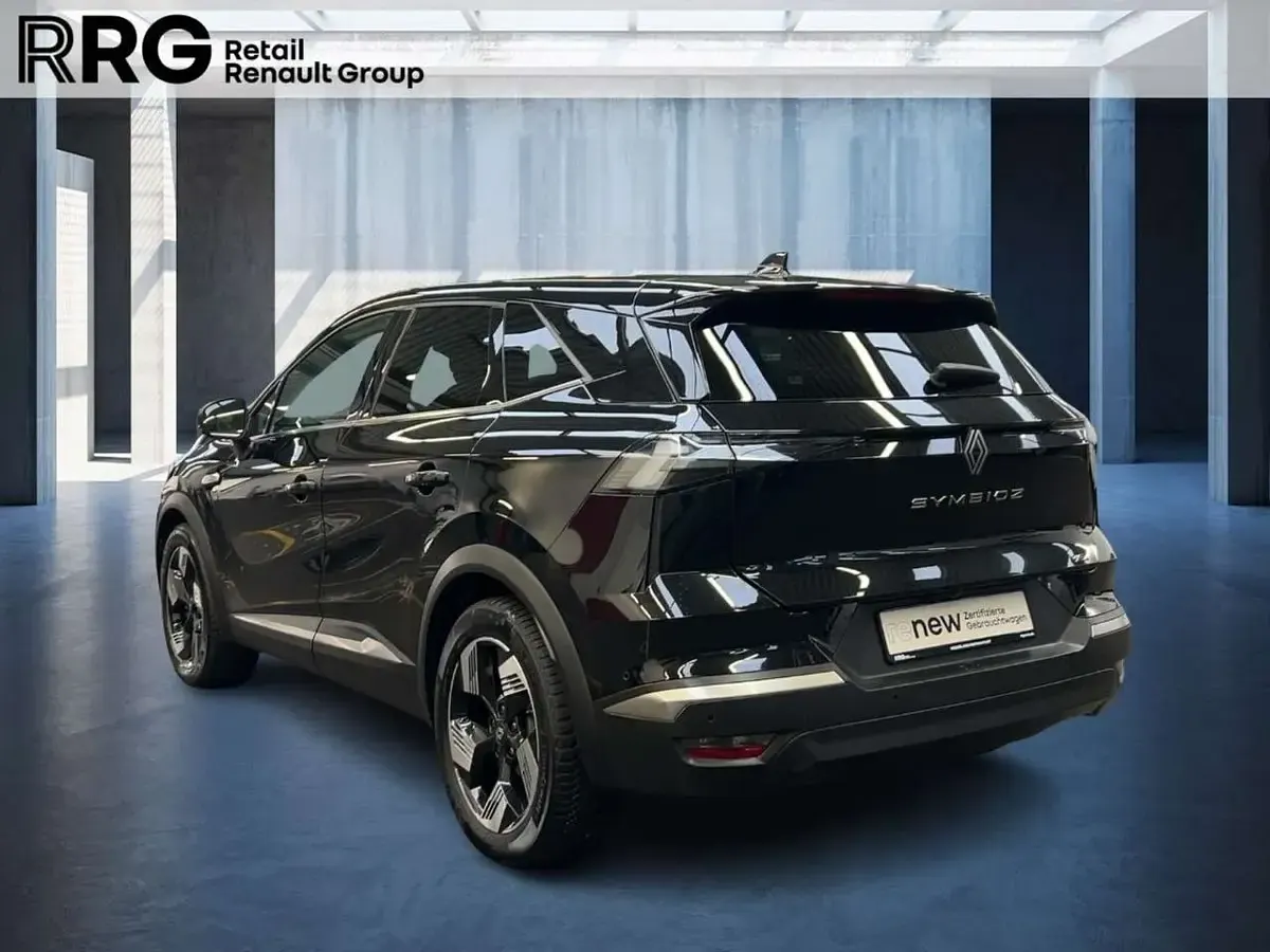 Używany Renault Symbioz Techno 94 KM (69 kW) 2025 Czarny SUV