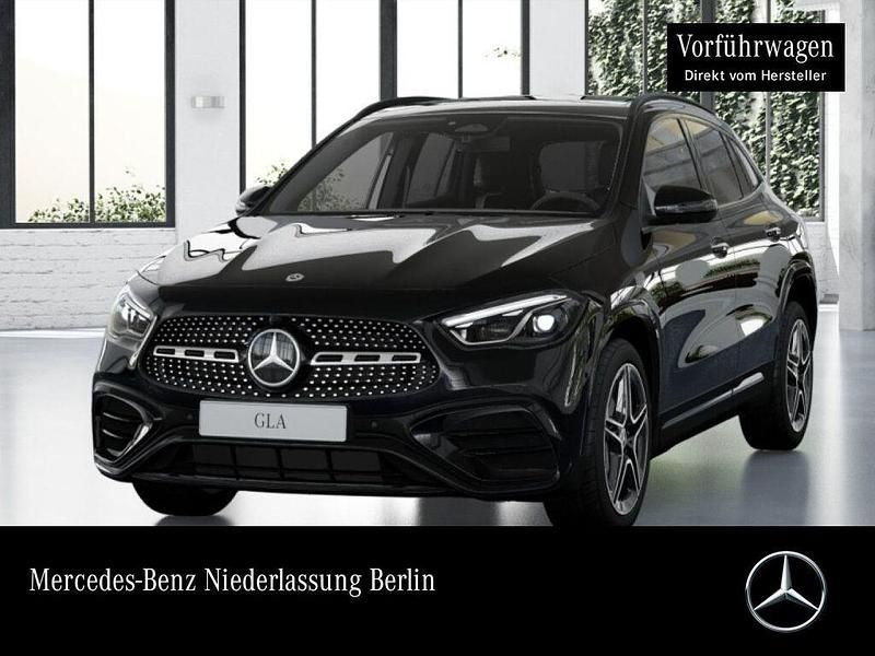 Grau Gebraucht 2025 Mercedes GLA200 AMG SUV | 45.500 € (Teuer) - Bild 1/4
