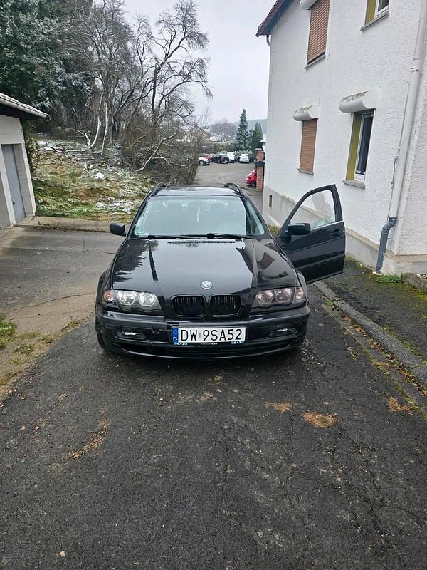 Gebraucht BMW 330 270 PS (198 kW) 2002 Schwarz Kombi