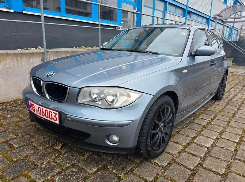 Gebraucht BMW 118 129 PS (94 kW) 2005 Grau Kleinwagen