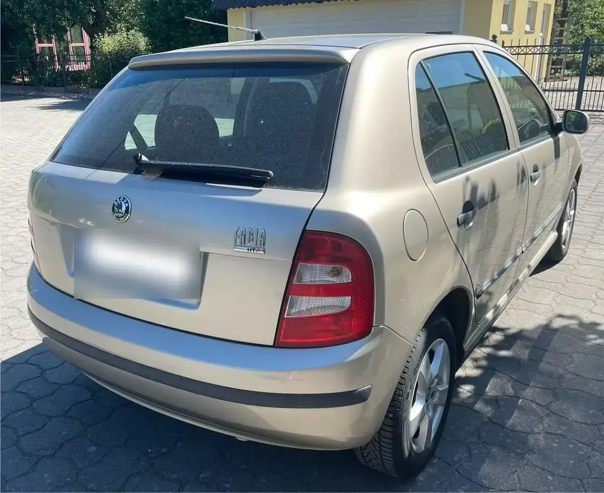 Gebraucht Skoda Fabia 64 PS (47 kW) 2005 Andere farben Kleinwagen