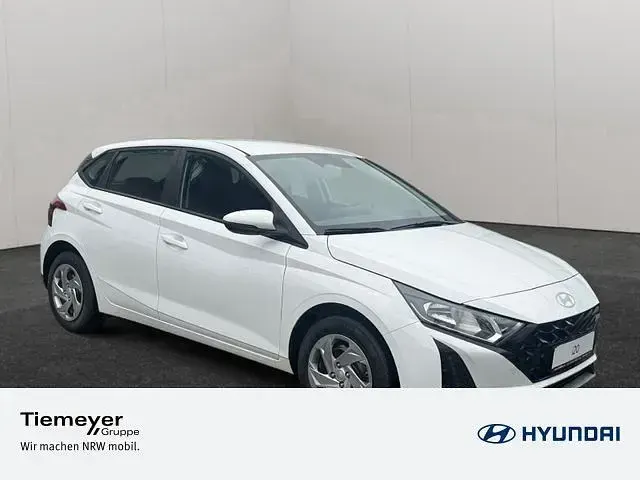 Neu Hyundai i20 Select 90 PS (66 kW) 2026 Weiß Limousine