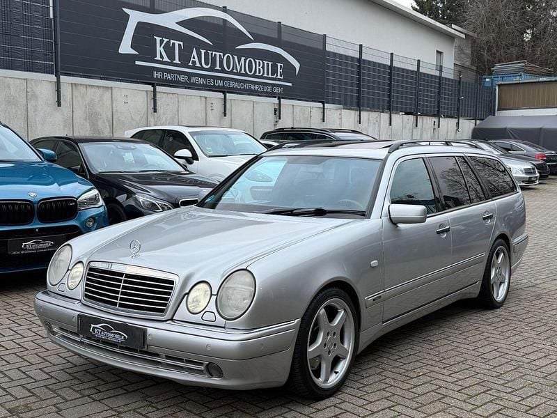 Gebraucht Mercedes E55 AMG AMG 354 PS (260 kW) 2000 Silber Kombi