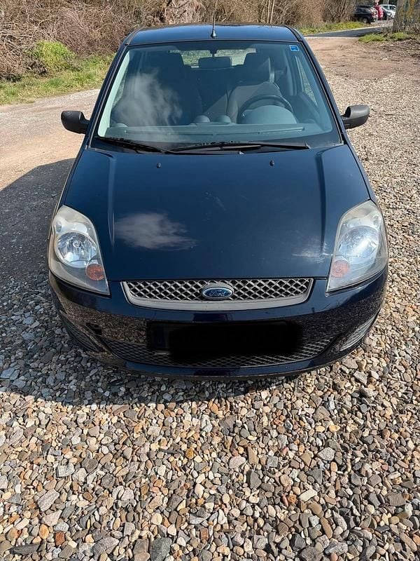Gebraucht Ford Fiesta 60 PS (44 kW) 2007 Blau Kleinwagen