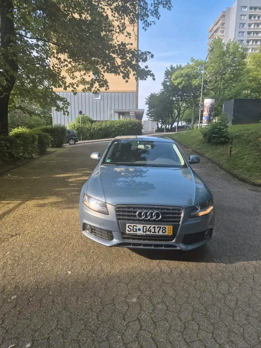 Gebraucht Audi A4 160 PS (117 kW) 2008 Blau Limousine