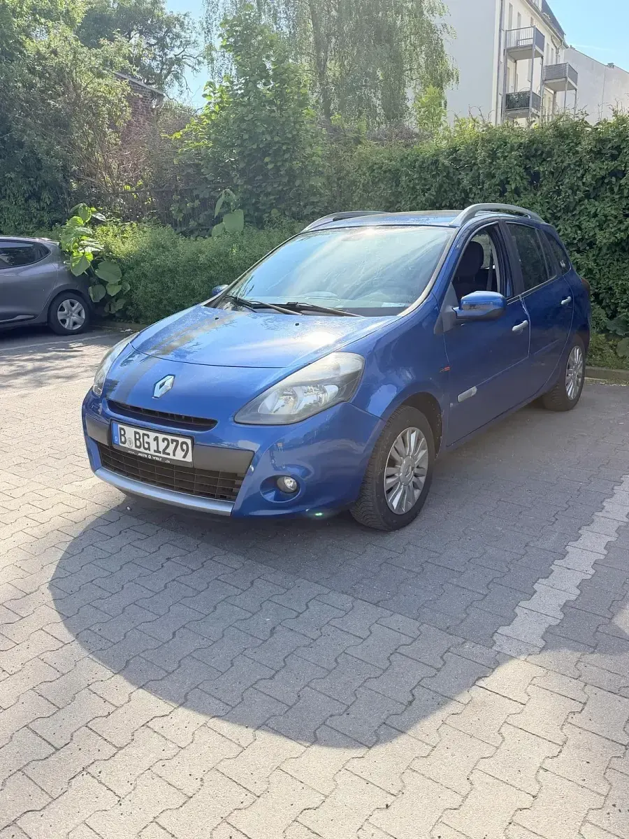 Occasion Renault Clio II 90 ch (66 kW) 2011 Bleue Berline