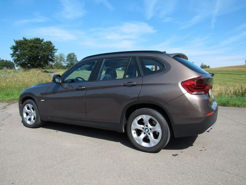 Second-hand BMW X1 177 CP (130 kW) 2010 Maro SUV