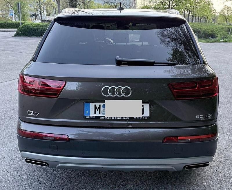 Gebraucht Audi Q7 Ambiente 286 PS (210 kW) 2019 Braun SUV