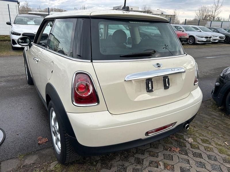 Gebraucht Mini ONE 98 PS (72 kW) 2010 Weiß Kleinwagen