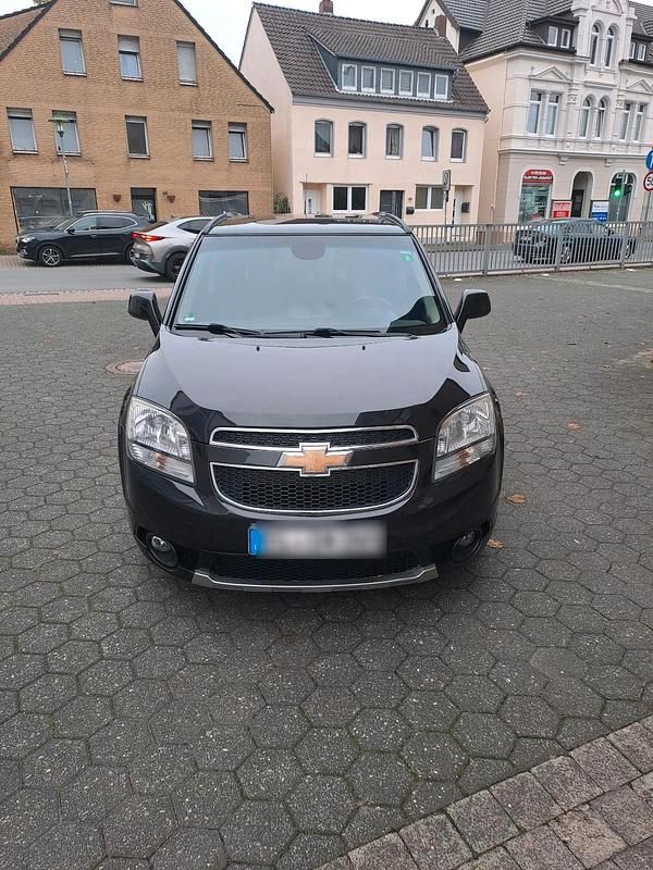 Gebraucht Chevrolet Orlando 141 PS (103 kW) 2011 Schwarz Van / Kleinbus