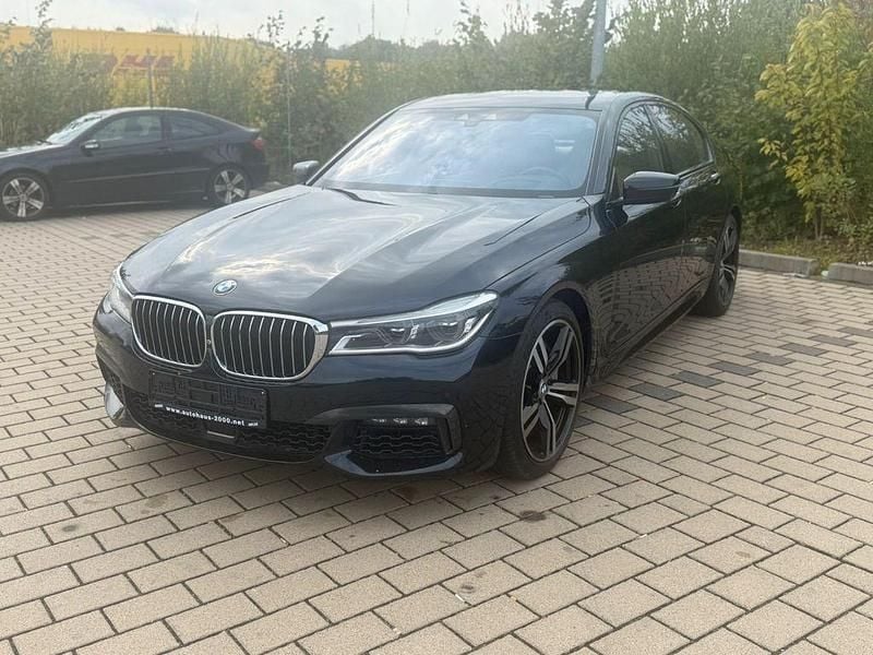 Schwarz Gebraucht 2019 BMW 750L Limousine | 25.999 € - Bild 1/4