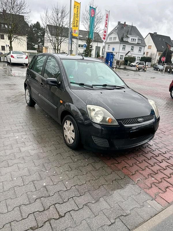 Gebraucht Ford Fiesta 70 PS (51 kW) 2007 Schwarz Kleinwagen