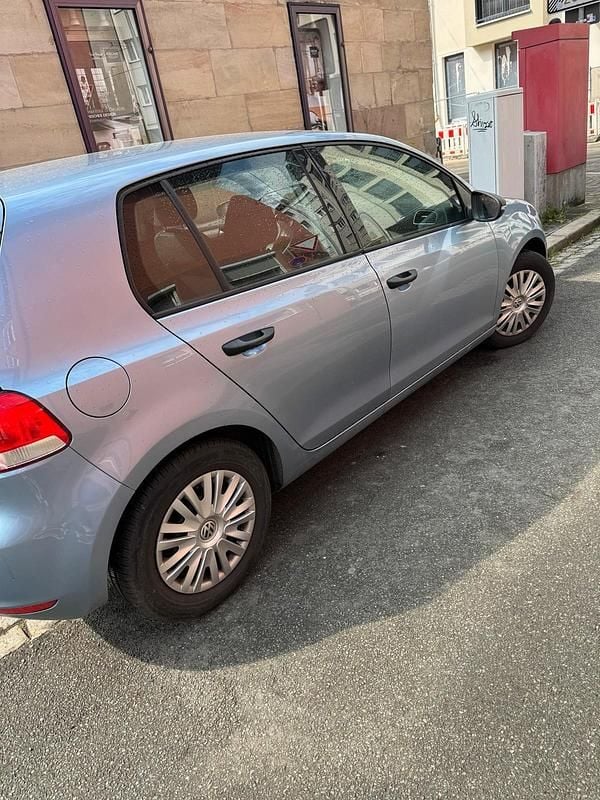 Second-hand VW Golf VI 80 CP (58 kW) 2010 Albastru Hatchback