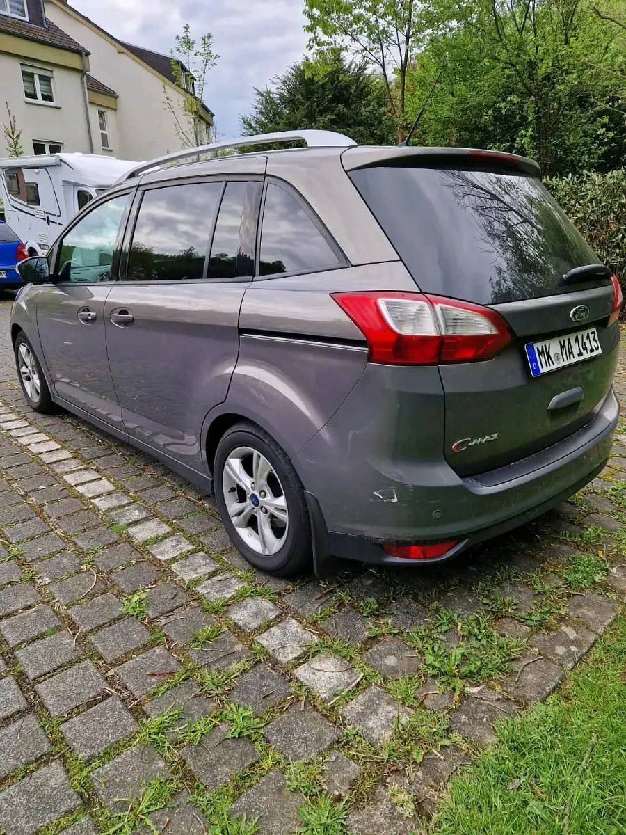 Gebraucht Ford Grand C-Max 163 PS (119 kW) 2013 Van / Kleinbus