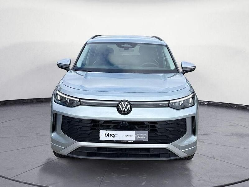 Gebraucht VW Tayron Life 150 PS (110 kW) 2025 Silber SUV