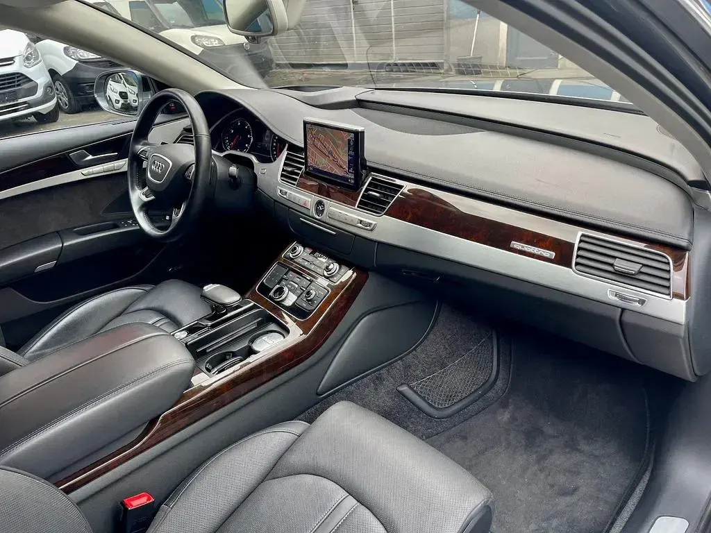 Gebraucht Audi A8 Sport 385 PS (283 kW) 2017 Grau Limousine