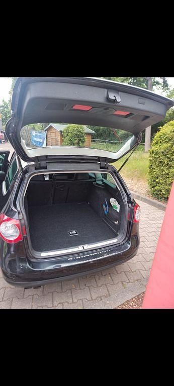 Gebraucht VW Passat 170 PS (125 kW) 2010 Schwarz Kombi