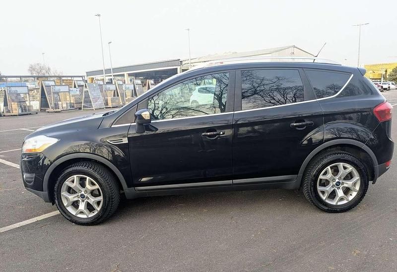 Gebraucht Ford Kuga Trend 140 PS (102 kW) 2011 Schwarz SUV
