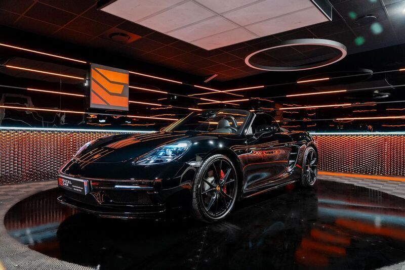 Schwarz Gebraucht 2018 Porsche 718 Boxster GTS Cabrio | 89.900 € - Bild 1/4