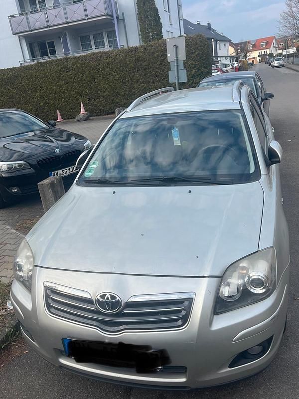 Gebraucht Toyota Avensis 2007 Grau Kombi