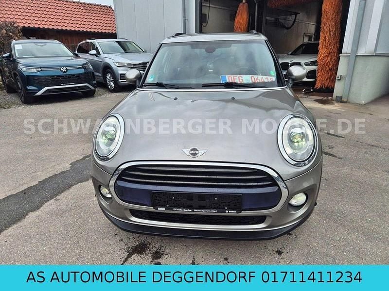 Gebraucht Mini John Cooper Works 136 PS (100 kW) 2016 Silber Kleinwagen