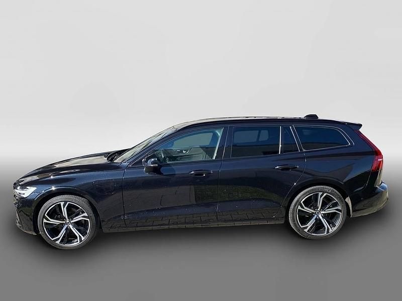 Gebraucht Volvo V60 Plus 455 PS (334 kW) 2022 Schwarz Kombi
