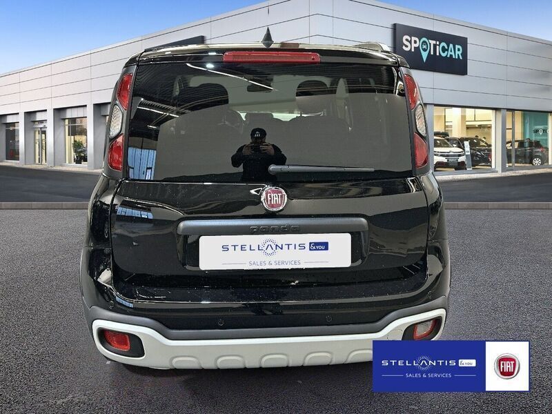 Neu Fiat Panda 69 PS (50 kW) 2025 Schwarz Kleinwagen