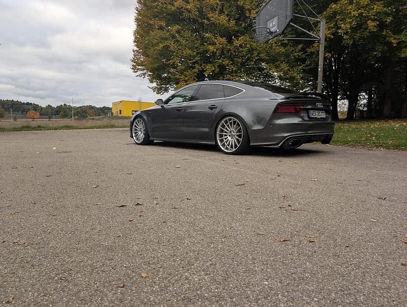 Gebraucht Audi RS7 245 PS (180 kW) 2011 Grau Kleinwagen