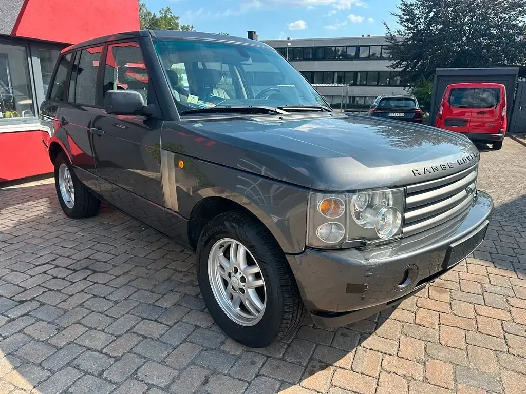 Gebraucht Land Rover Range Rover 177 PS (130 kW) 2004 Grau SUV