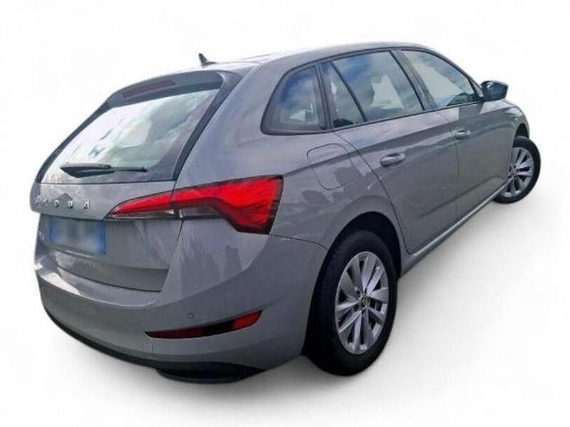 Gebraucht Skoda Scala Drive 110 PS (80 kW) 2023 Steelgrau Kleinwagen