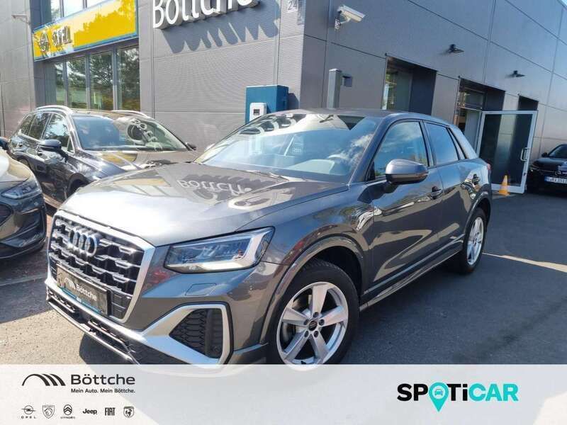 Daytonagrau perleffekt Gebraucht 2024 Audi Q2 S-Line SUV | 23.680 € (Guter Preis) - Bild 1/4