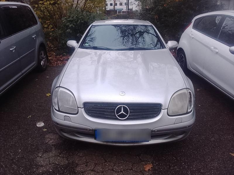 Silber Gebraucht 2001 Mercedes SLK200 Cabrio | 1.950 € (Superpreis) - Bild 1/4