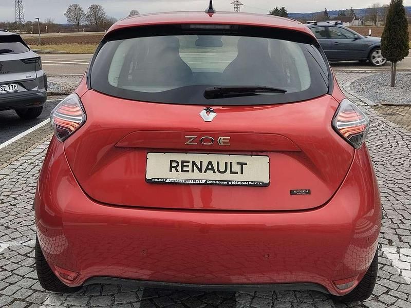 Gebraucht Renault Zoe Evolution 50 kW (69 PS) 2024 Dezirrot Kleinwagen