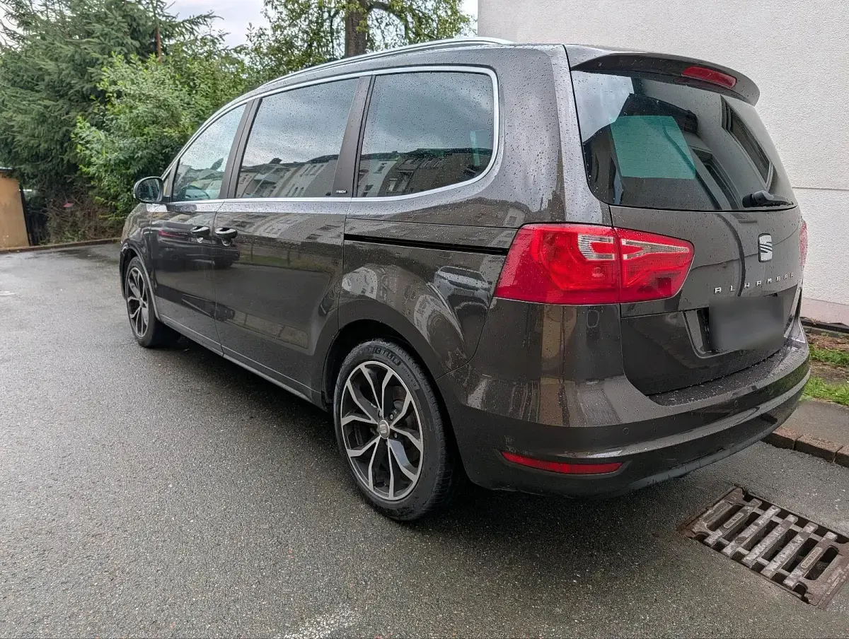 Gebraucht Seat Alhambra 177 PS (130 kW) 2015 Grau Van / Kleinbus