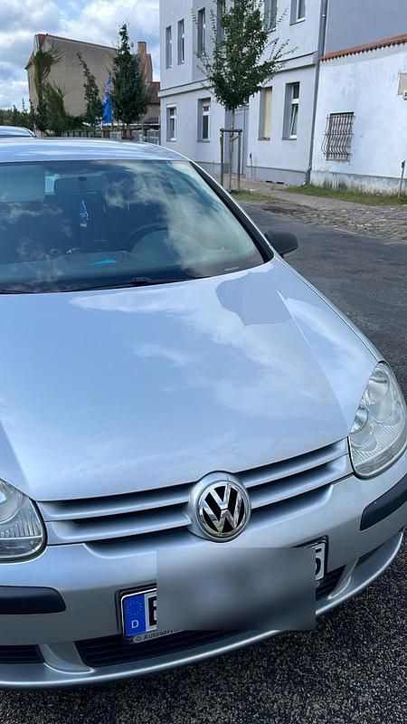 Gebraucht VW Golf V 80 PS (58 kW) 2008 Silber Kleinwagen