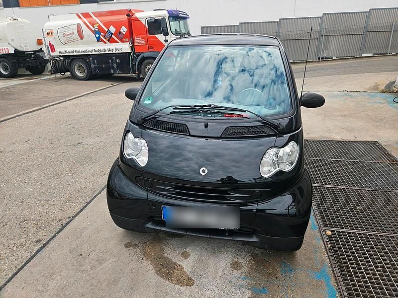 Schwarz Gebraucht 2003 Smart ForTwo Coupé Kleinwagen | 2.500 € - Bild 1/4