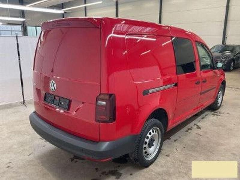 Gebraucht VW Caddy Maxi 150 PS (110 kW) 2022 Rot Van / Kleinbus