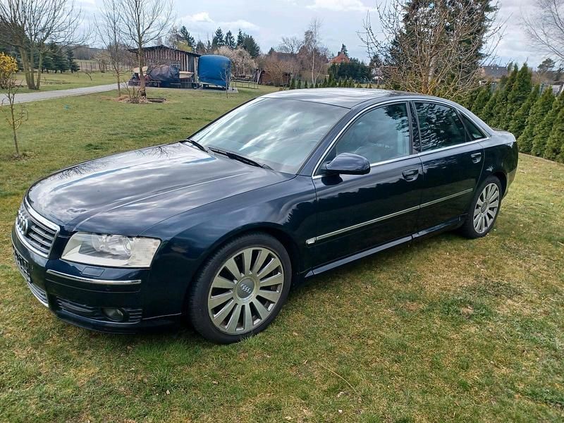 Gebraucht Audi A8 280 PS (205 kW) 2003 Blau Limousine