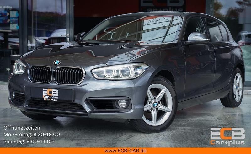 Grau Gebraucht 2017 BMW 118 Kleinwagen | 9.990 € (Fairer Preis) - Bild 1/4
