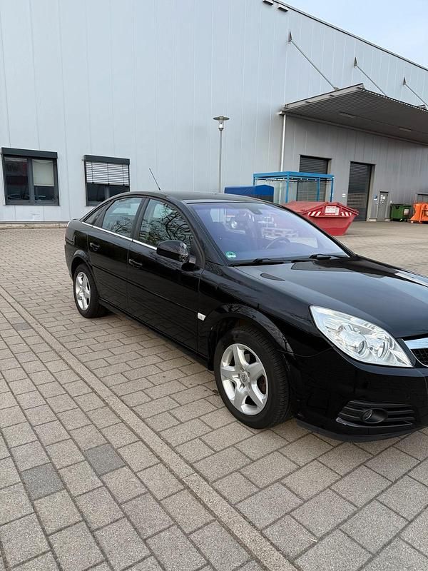 Gebraucht Opel Vectra 140 PS (102 kW) 2007 Schwarz Limousine