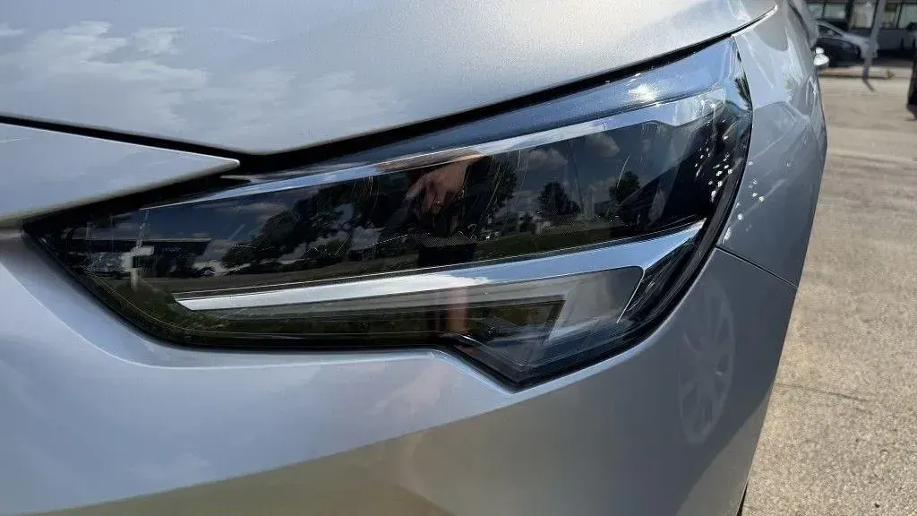 Gebraucht Opel Corsa Edition 101 PS (74 kW) 2023 Silber Kleinwagen