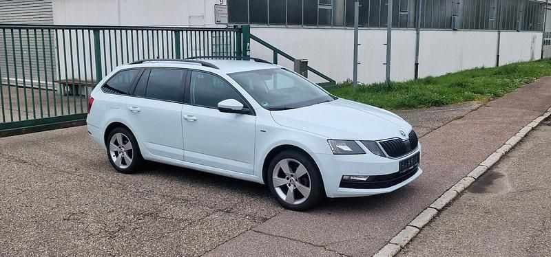 Gebraucht Skoda Octavia 115 PS (84 kW) 2018 Weiß Kombi