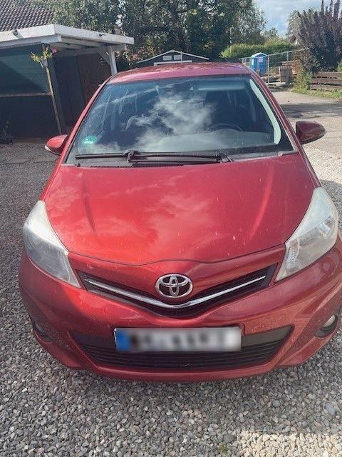 Gebraucht 2012 Toyota Yaris Cool Kleinwagen | 3.200 € (Teuer) - Bild 1/4