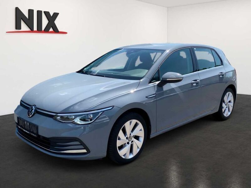 Mondsteingrau Gebraucht 2024 VW Golf VIII Style Limousine | 31.900 € (Fairer Preis) - Bild 1/4