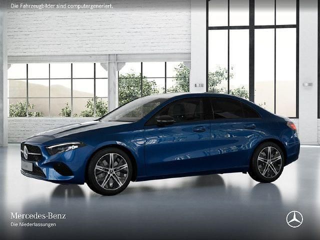 Gebraucht 2024 Mercedes A250 | 33.490 € (Fairer Preis) - Bild 1/4