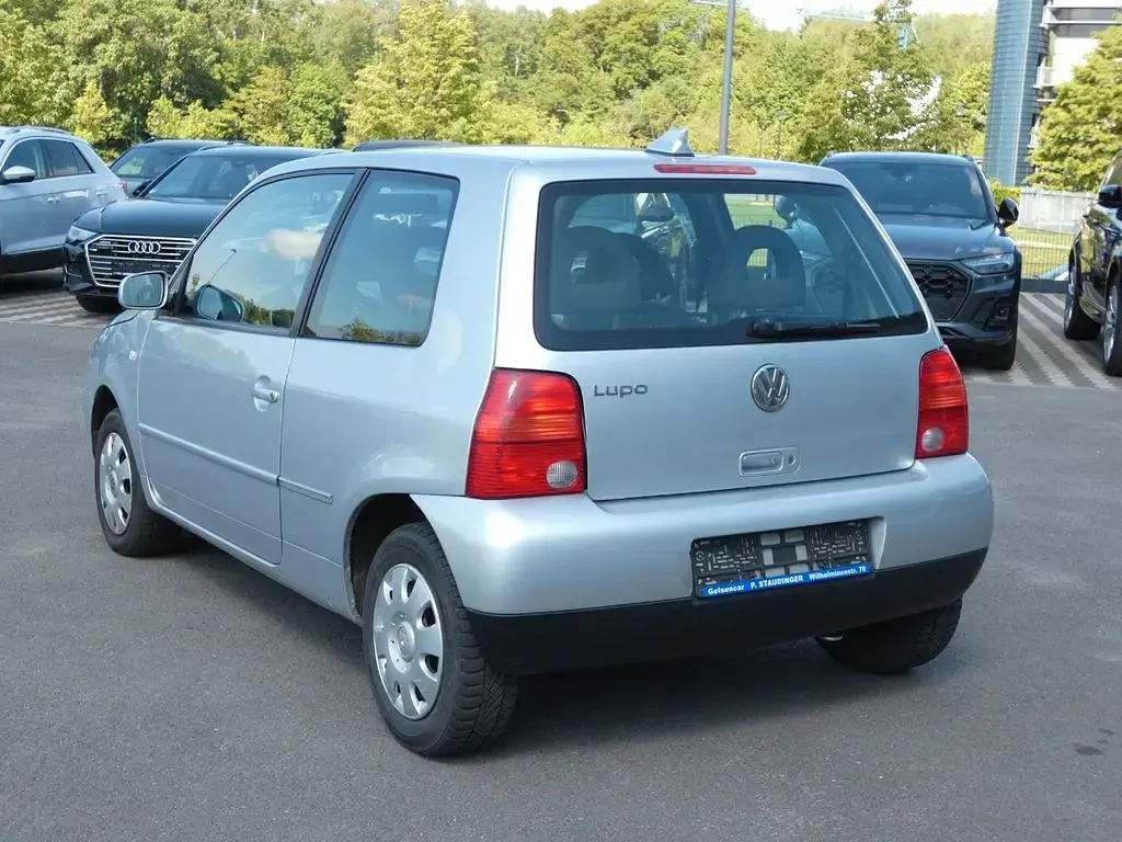 Gebraucht VW Lupo 50 PS (36 kW) 2005 Silber Kleinwagen
